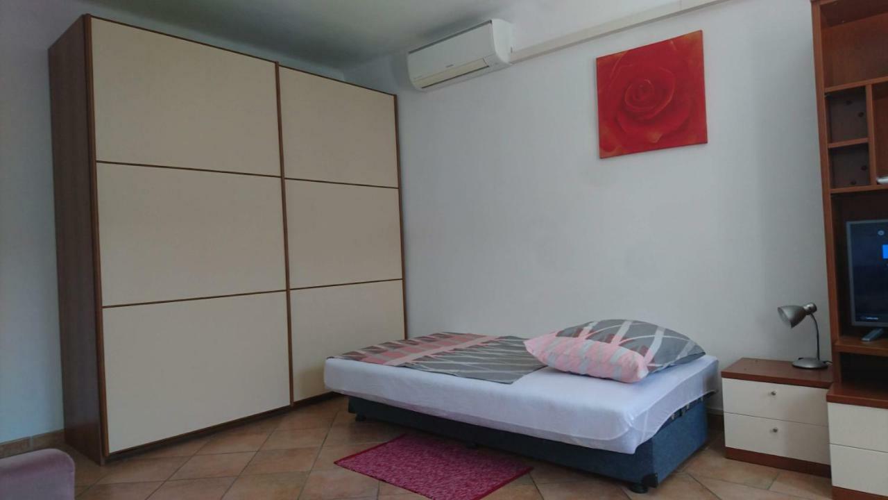 Eco Apartment Rijeka Bagian luar foto